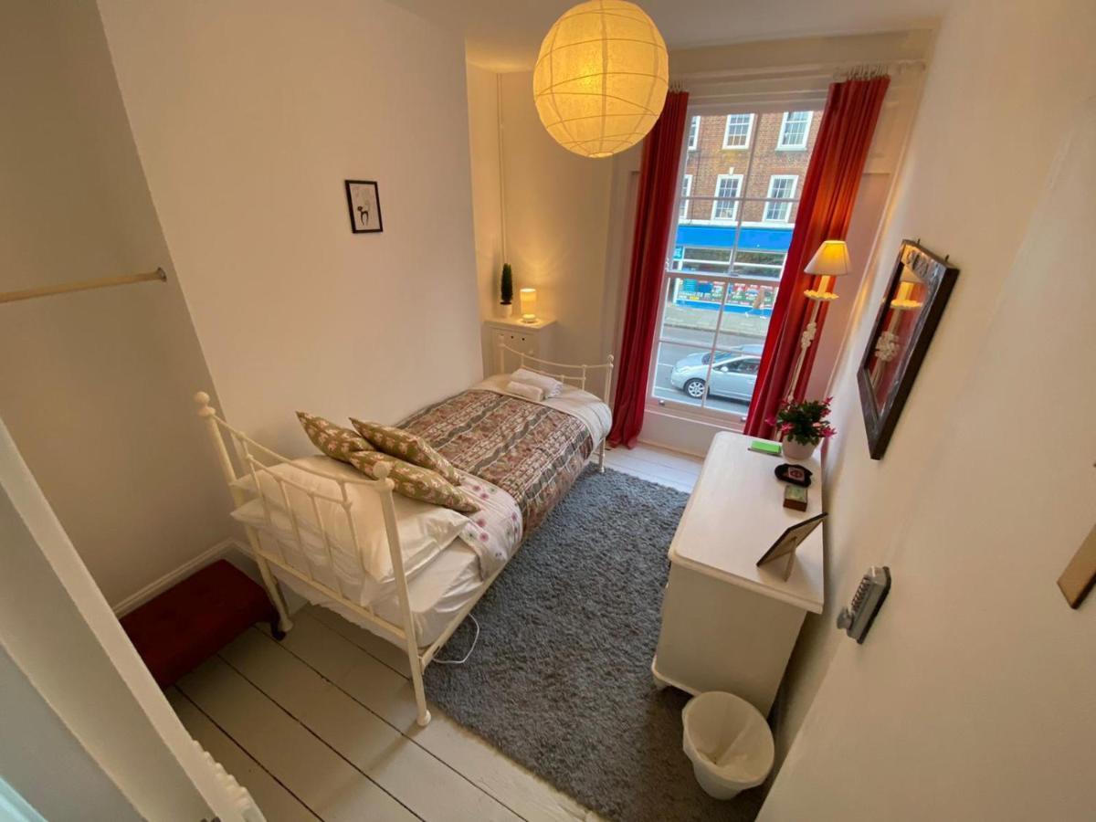 Camden Town Accomodation Лондон Екстериор снимка
