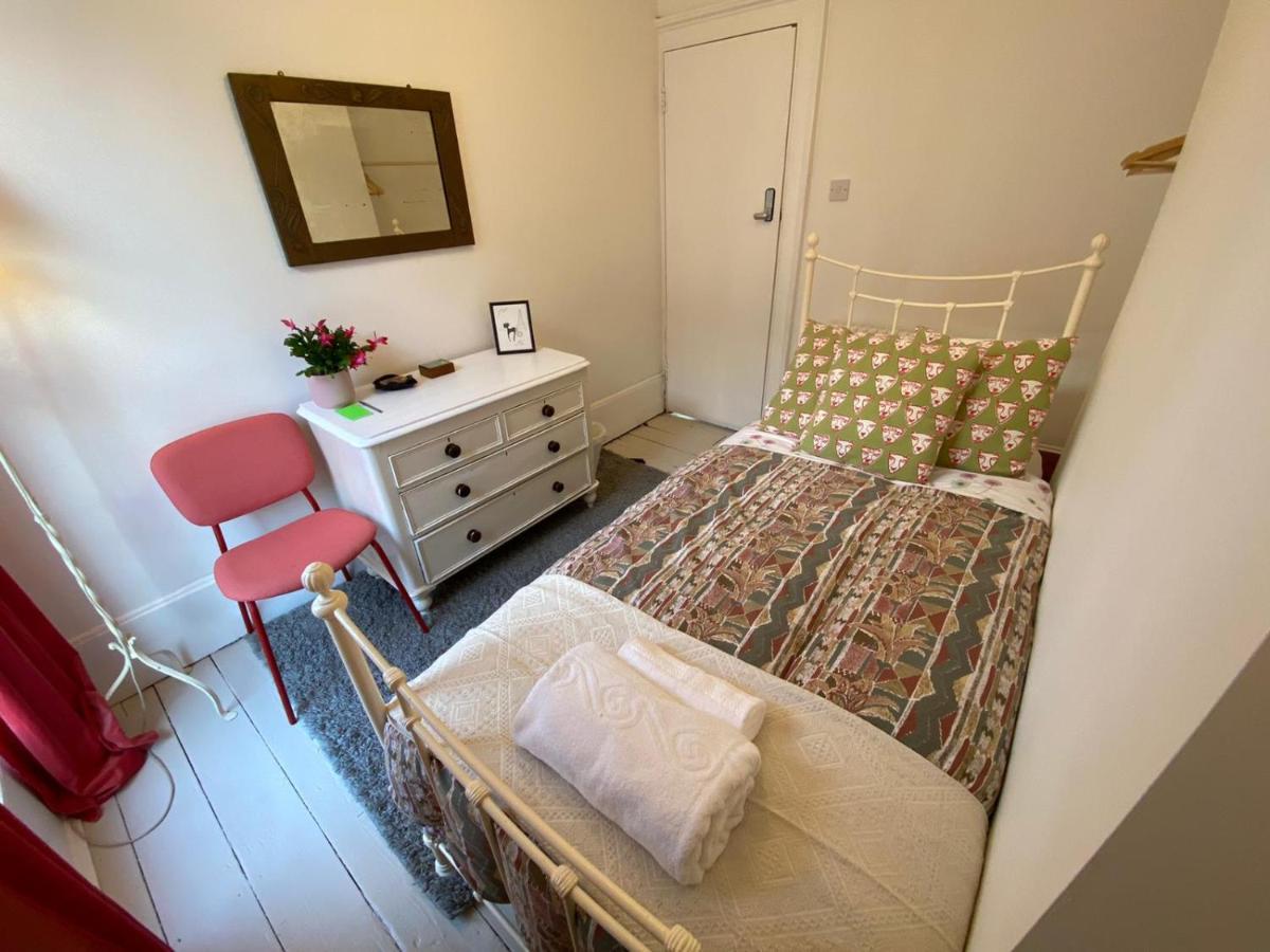 Camden Town Accomodation Лондон Екстериор снимка